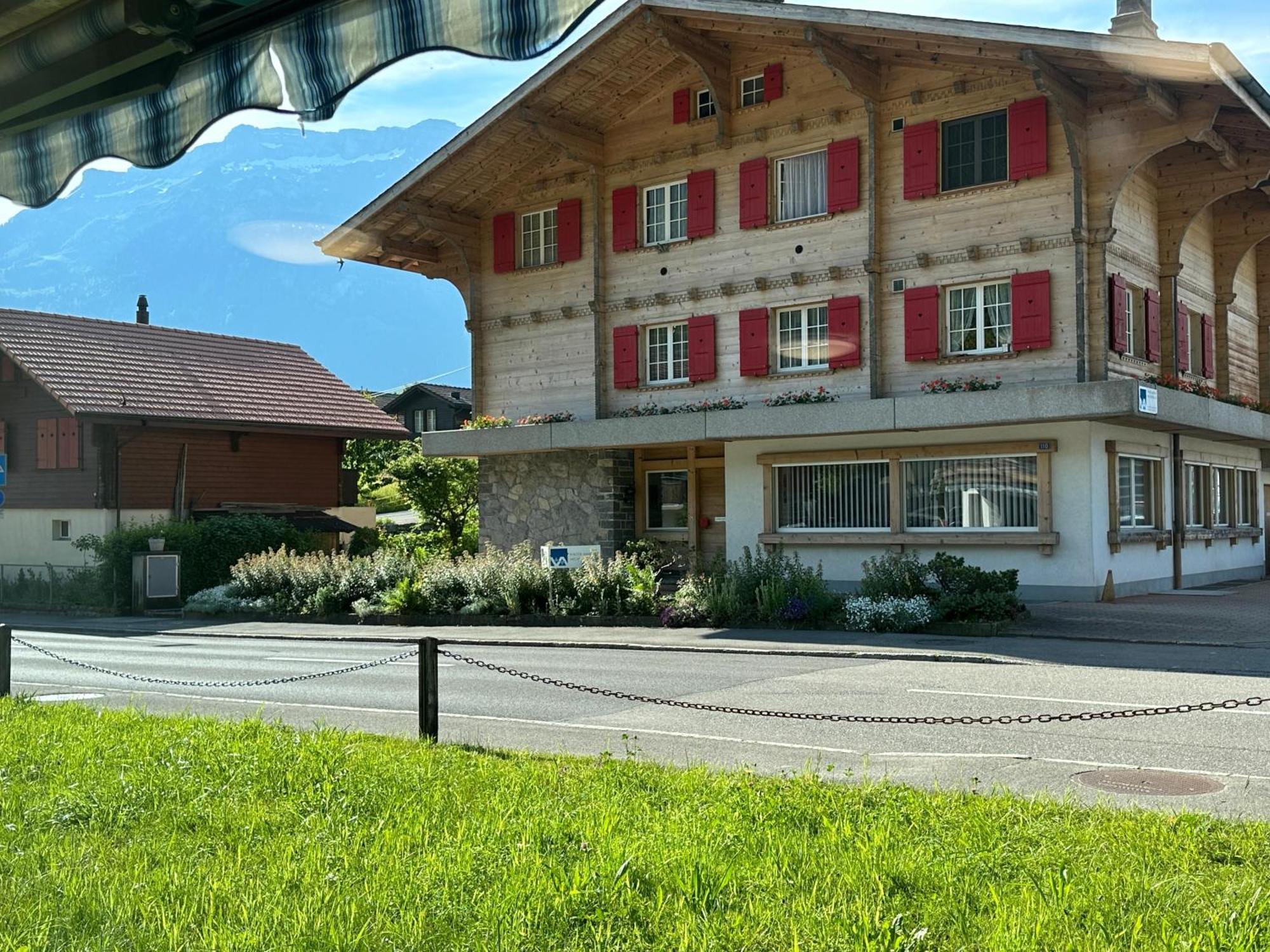 Swiss Chalet Holidays Ringgenberg Εξωτερικό φωτογραφία