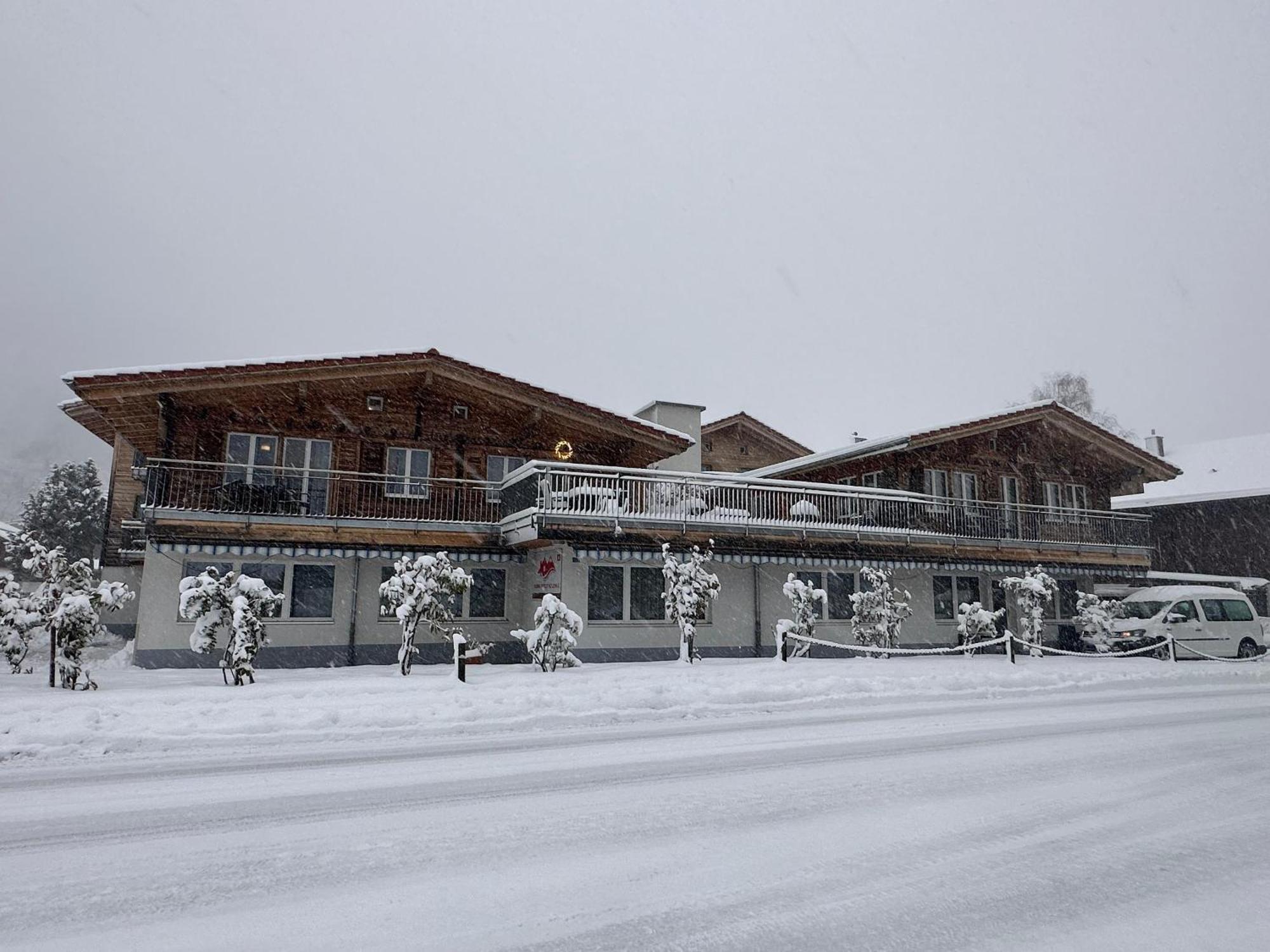 Swiss Chalet Holidays Ringgenberg Εξωτερικό φωτογραφία
